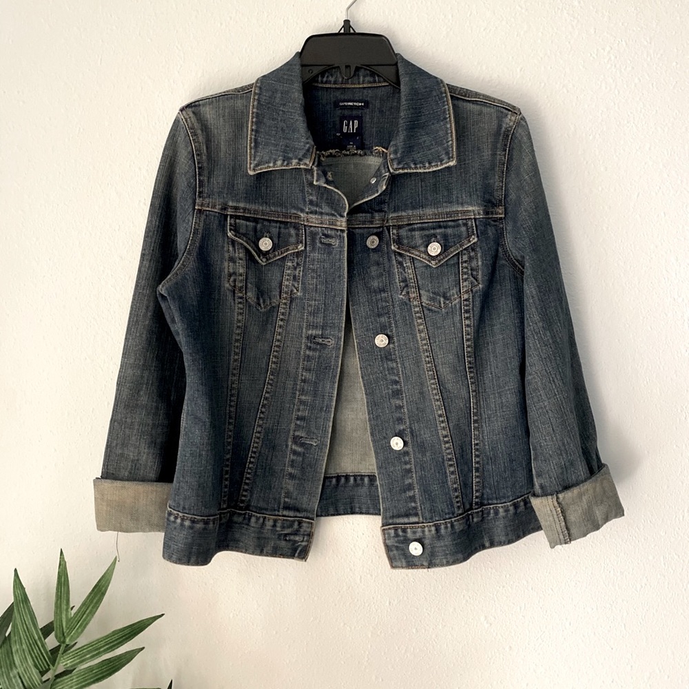 🎉$18 Gap - Dark Denim Jean Jacket